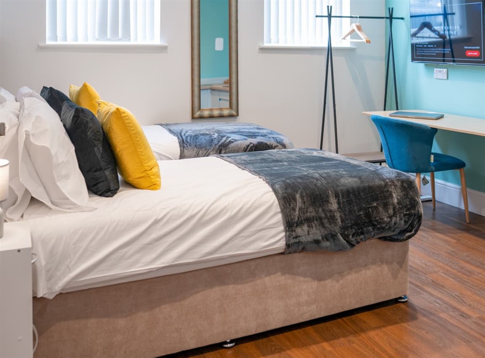 Twin bedroom