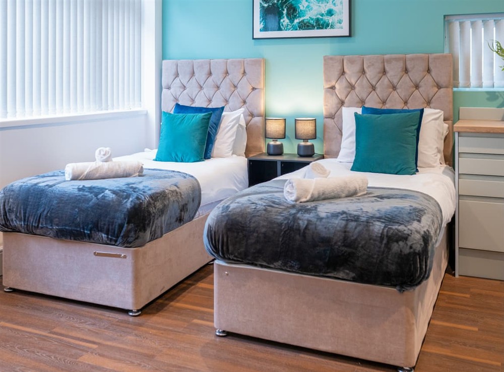 Twin bedroom
