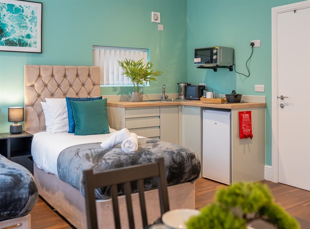 Twin bedroom