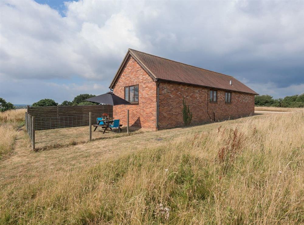 Attractive detached holiday cottage at Hilltop Barn in Arreton, near Newport, Isle Of Wight