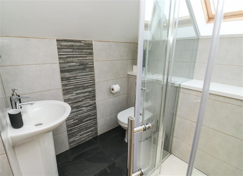 Bathroom (photo 2) at Hilltops, Totnes