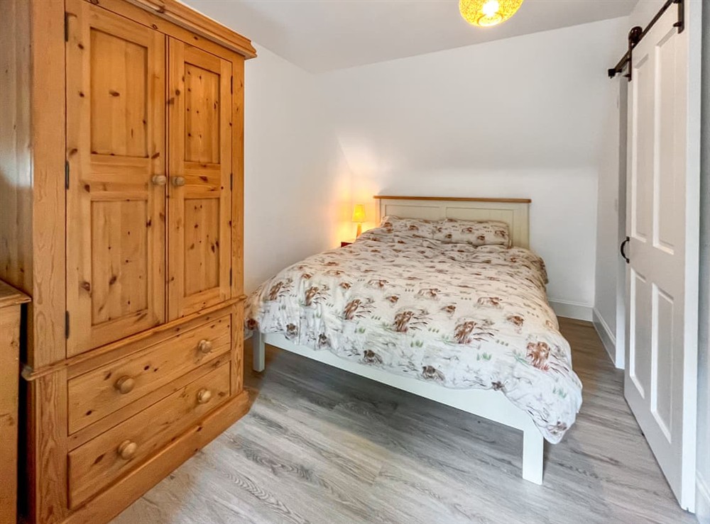 Double bedroom (photo 2) at Hillview Cottage in Aberfeldy, Perthshire