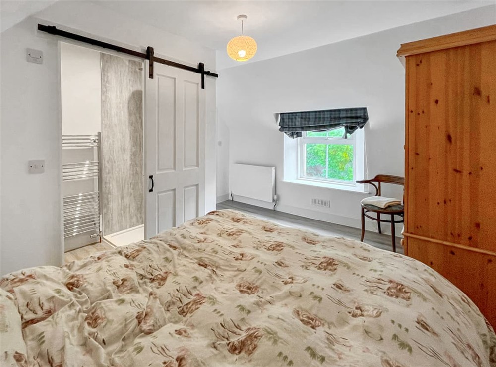 Double bedroom (photo 3) at Hillview Cottage in Aberfeldy, Perthshire