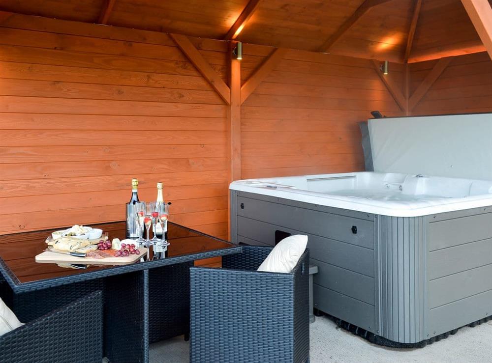 Private hot tub and barbecue area at Hillview in Gateside, near Beith, Ayrshire