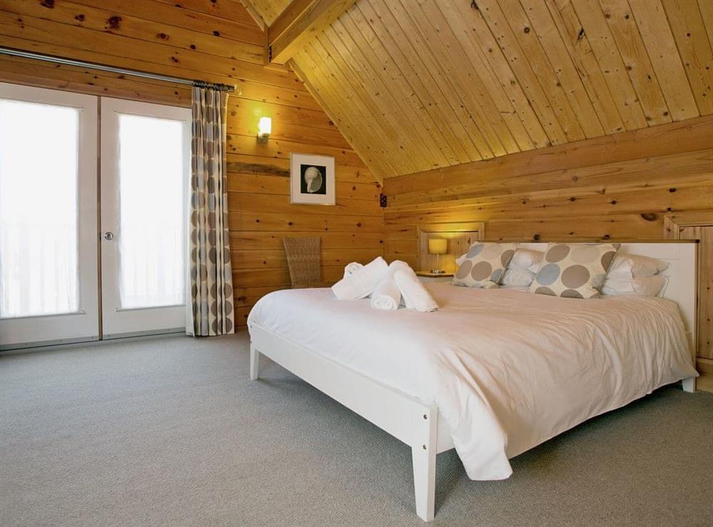 Double bedroom (photo 2) at Hillview in Little Petherick, near Padstow, Cornwall