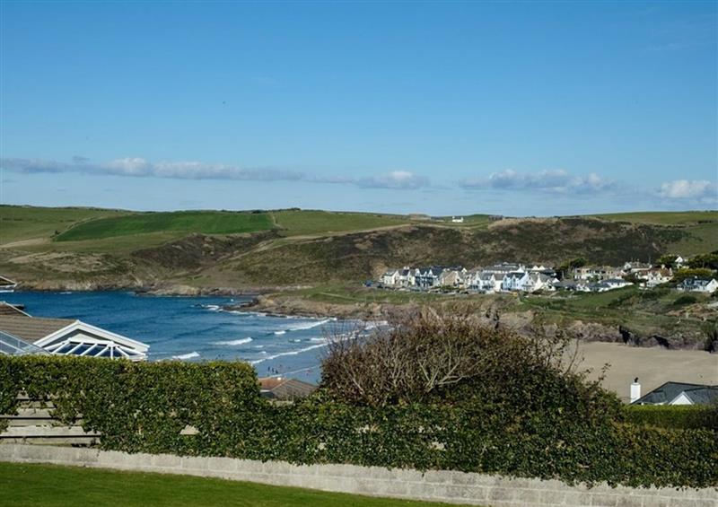 The area around Hillview at Hillview, Polzeath