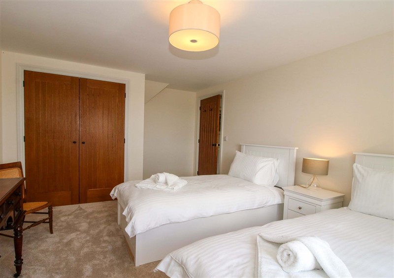 A bedroom in Hoddell Pitch Cottage at Hoddell Pitch Cottage, Kinnerton near New Radnor