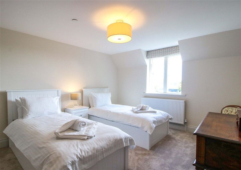 One of the 3 bedrooms (photo 2) at Hoddell Pitch Cottage, Kinnerton near New Radnor