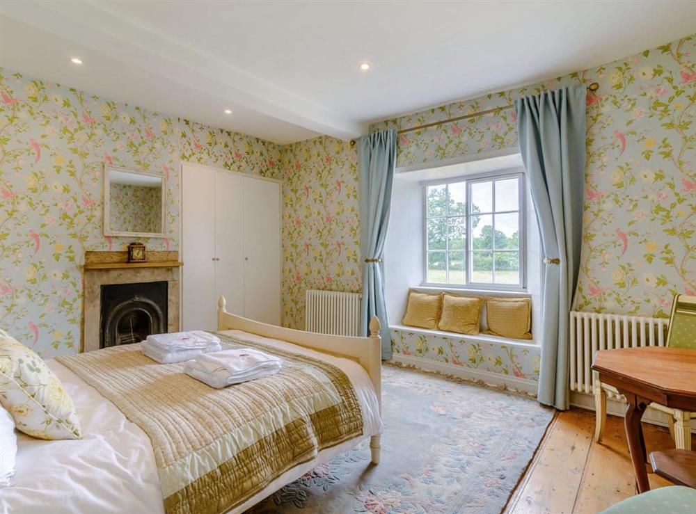 Double bedroom (photo 10) at Hodroyd Hall in Holmfirth, West Yorkshire