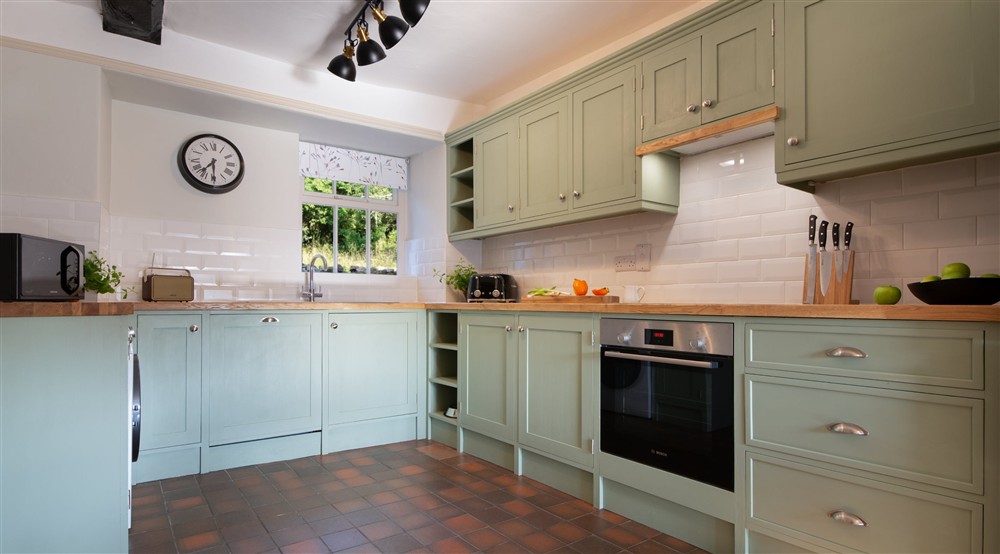 The kitchen and dining room at Holeslack Cottage in Kendal, Cumbria