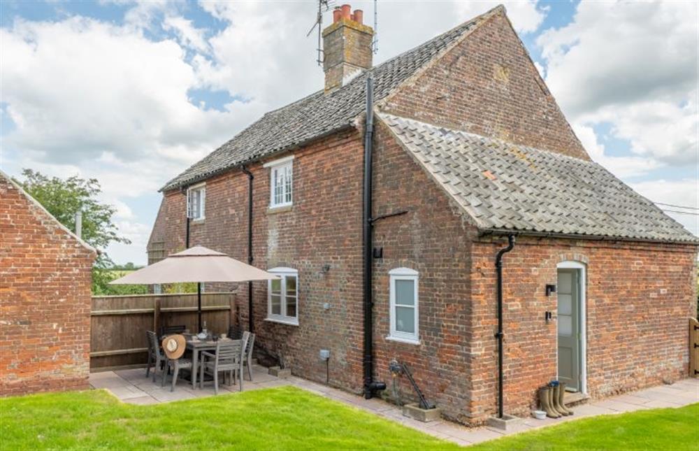 Holkham Skies: Side and rear elevation at Holkham Skies, Wells-next-the-Sea