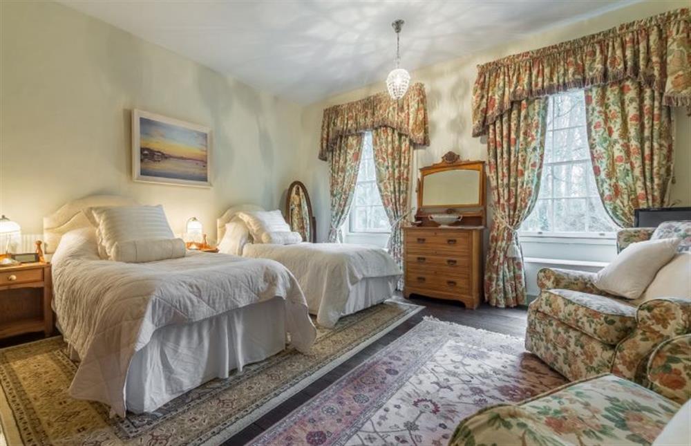 First floor: Bedroom three, ftWells’ twin room with wash basin (photo 3) at Holland House, Docking near Kings Lynn