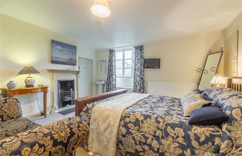 First floor: Master bedroom, ftSandringham’ has king-size bed (photo 2) at Holland House, Docking near Kings Lynn