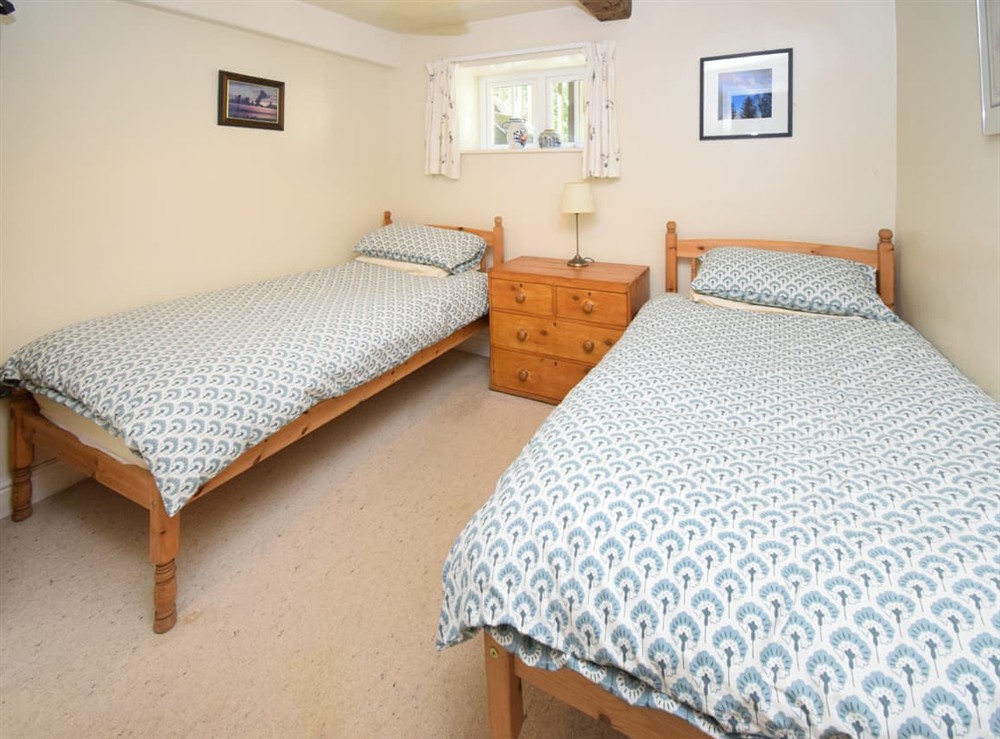Twin bedroom at Hollin Bank Barn in Coniston, Cumbria