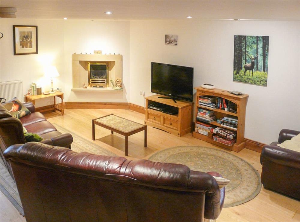 Lounge with room for everyone, playing games, watching TV or just relaxing at Hollin Bank Cottage in Salterforth, near Barnoldswick, Lancashire, England