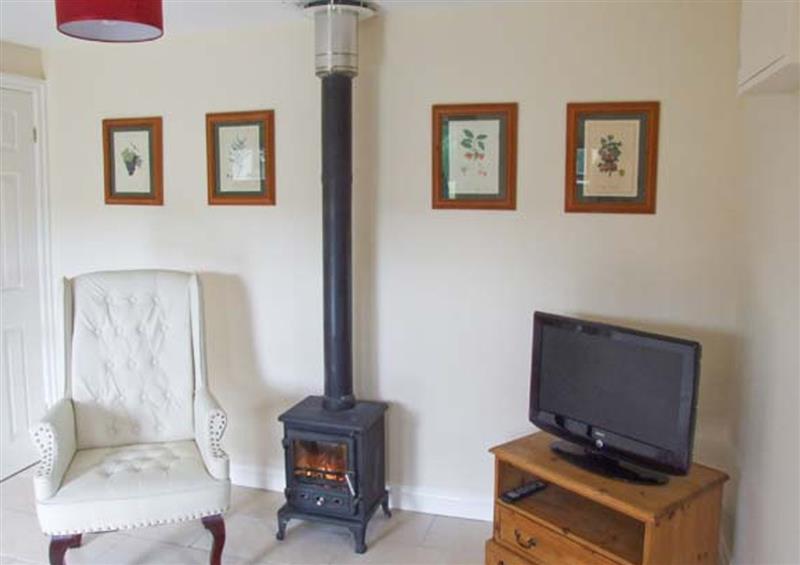 The living room at Hollins Wood Bothy, Peak District & Derbyshire Dales