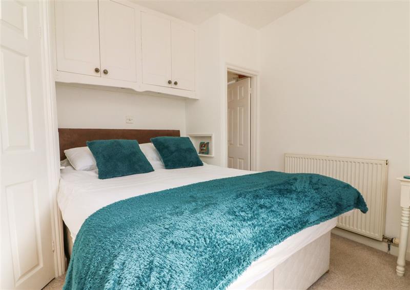 This is a bedroom at Hollisan, Ilfracombe