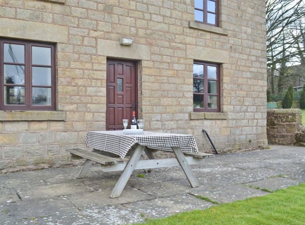 Sitting-out-area at Holly Bank in Crich, Derbyshire