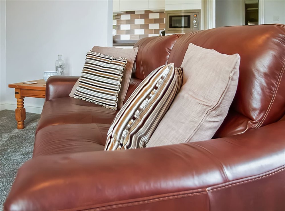 Living room (photo 2) at Holly Cottage in Burgh Le Marsh, Lincolnshire