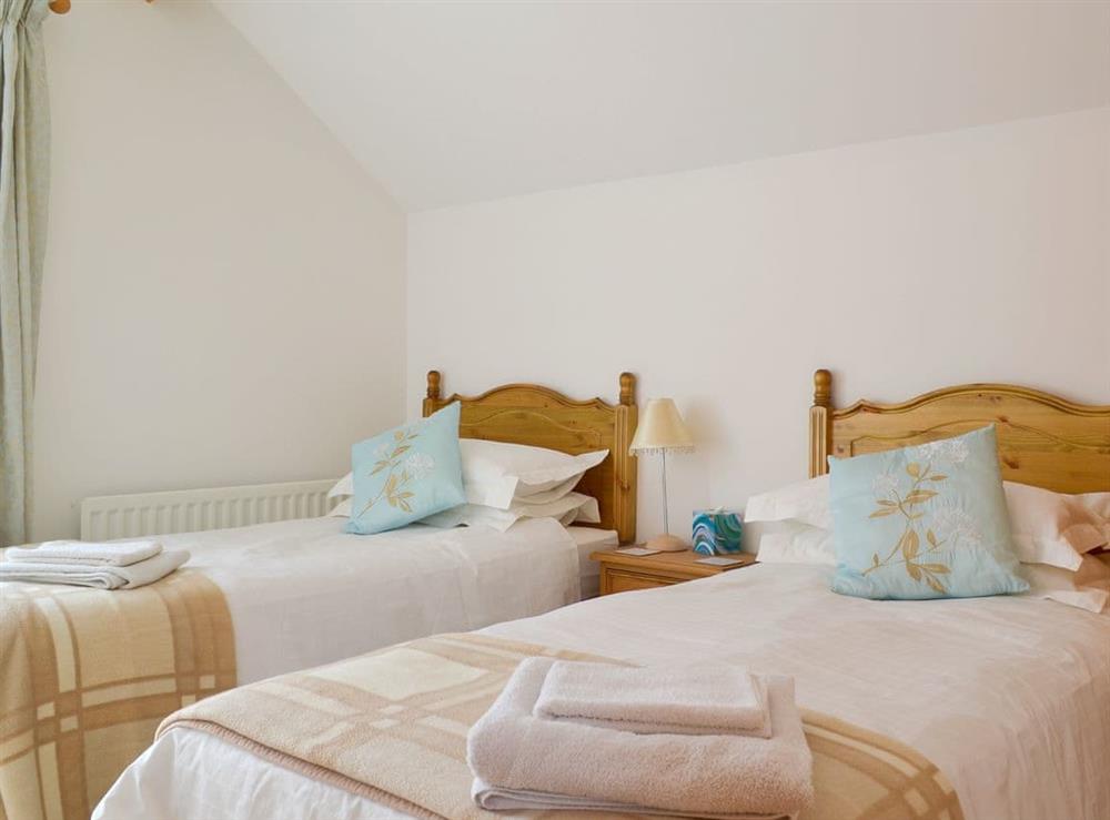 Twin bedroom at Holly Cottage in Handley, near Chesterfield, Derbyshire