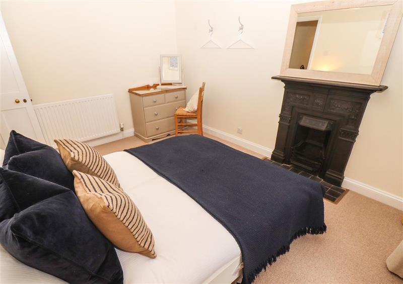A bedroom in Holly Cottage at Holly Cottage, Stow-On-The-Wold