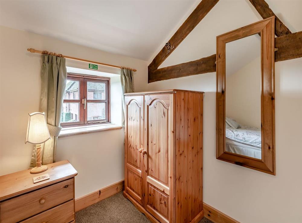 Single bedroom (photo 4) at Purbeck View, 