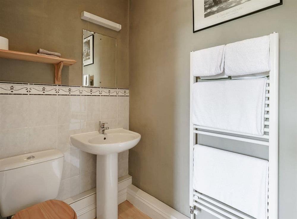 En-suite (photo 2) at Holly House in Pooley Bridge, near Ullswater, Cumbria