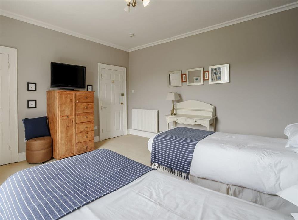 Twin bedroom (photo 2) at Holly House in Pooley Bridge, near Ullswater, Cumbria
