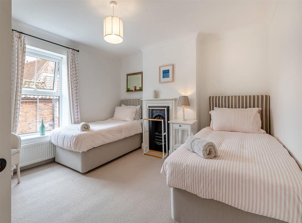 Twin bedroom at Holly House in South Creake, near Fakenham, Norfolk