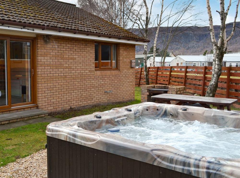 Hot tub at Holly Lodge in Aviemore, Highland, Inverness-Shire