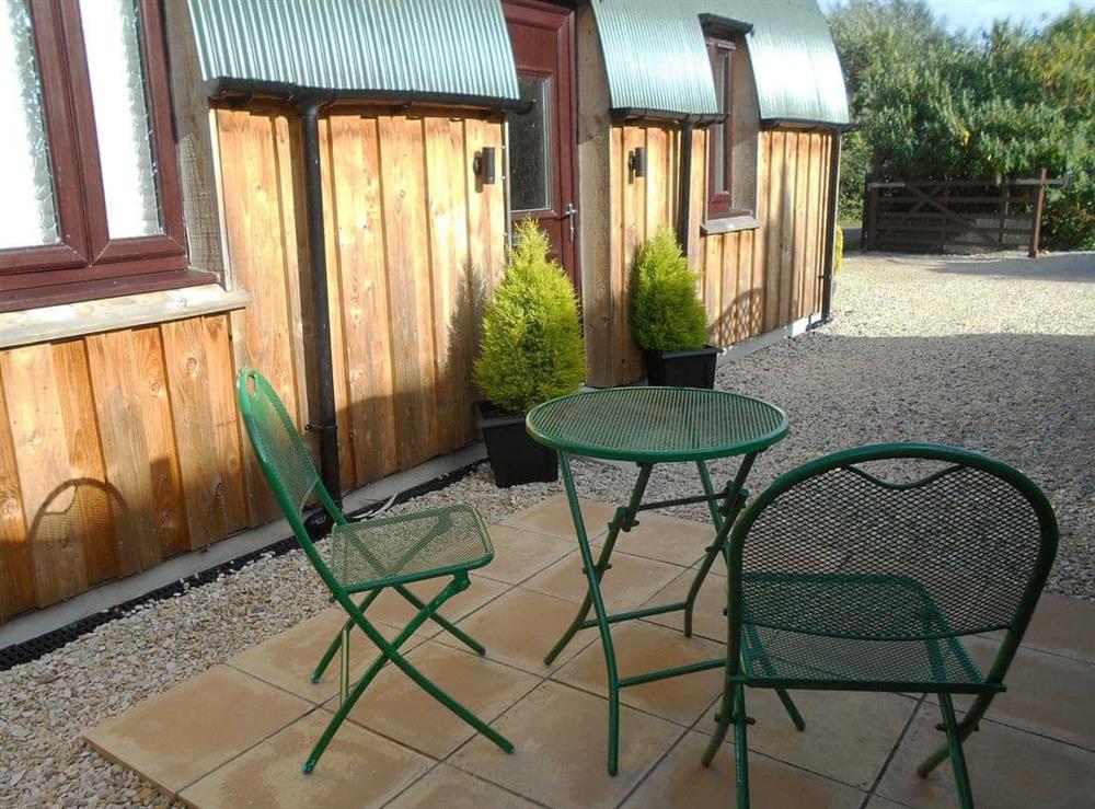 Sitting-out-area at Hollys Barn in East Brent, near Burnham-on-Sea, Somerset