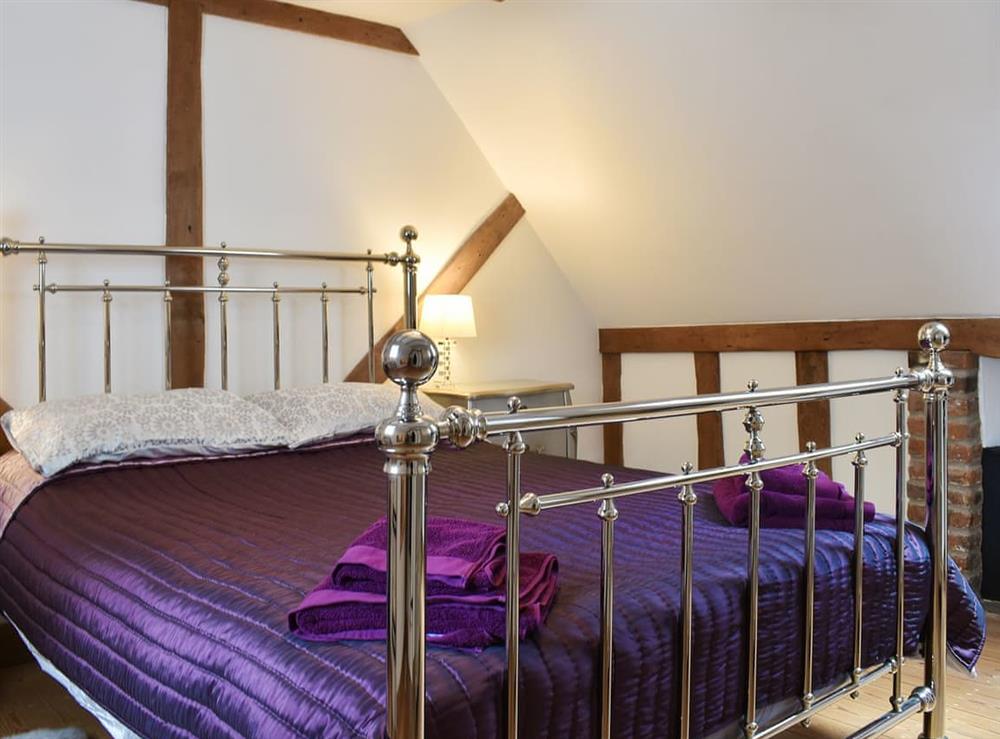 Comfortable double bedroom at Holme Cottage in Eastry, near Sandwich, Kent