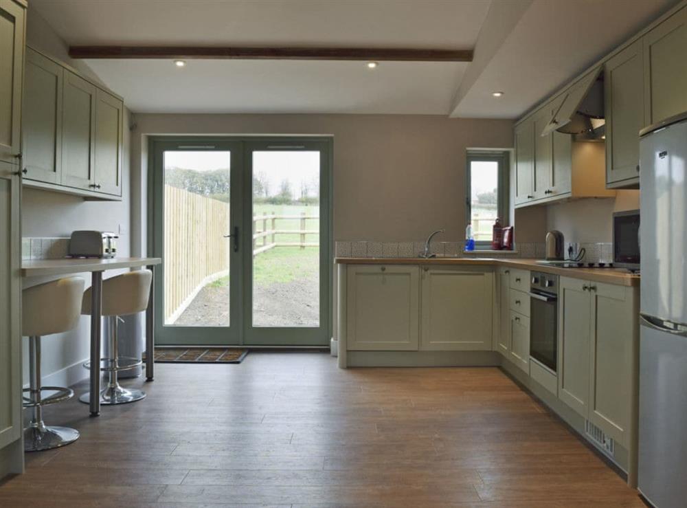 Light and airy kitchen at Waxwing Cottage, 