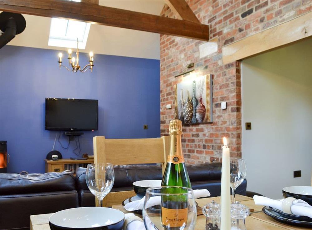 Convenient dining area at Applegate Cottage, 