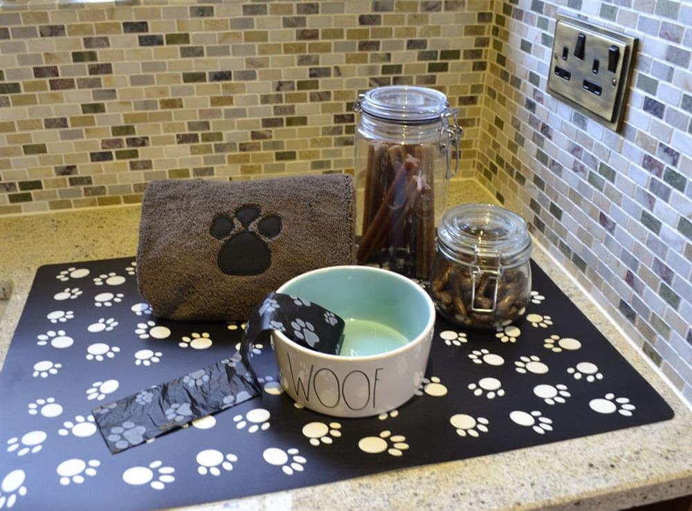 Some welcome goodies for your pet at Applegate Cottage, 
