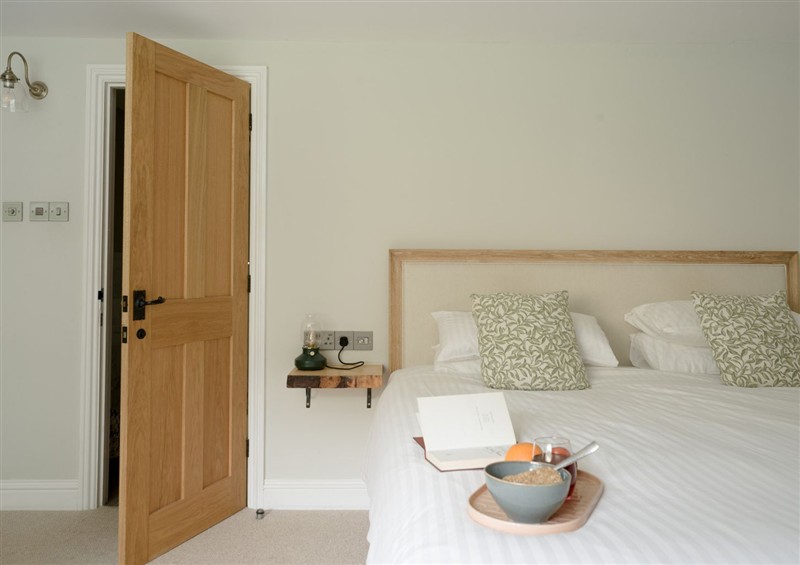 Bedroom (photo 2) at Holwell Farmhouse, Bampton