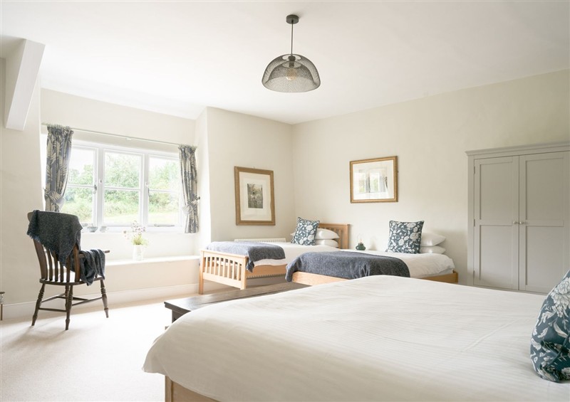 Bedroom (photo 5) at Holwell Farmhouse, Bampton