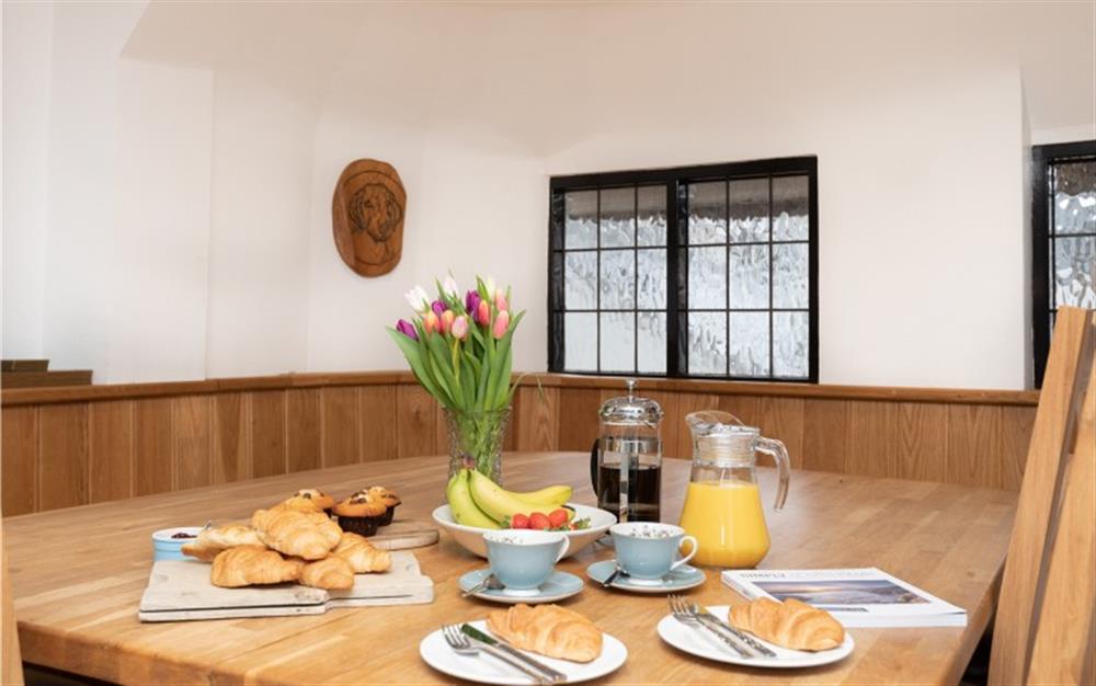 Breakfast table  at Home Cottage in Thurlestone