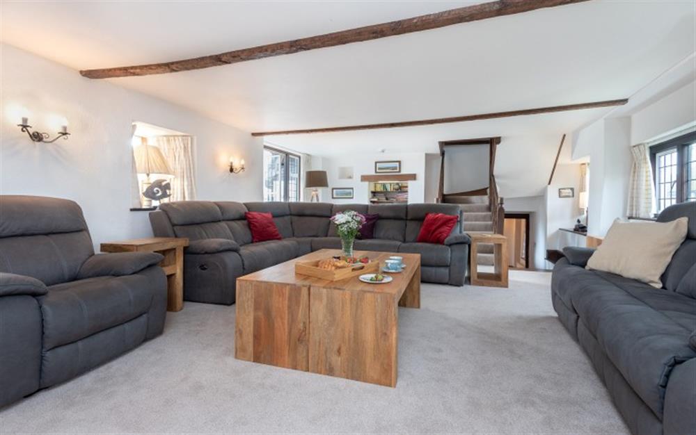 The large spacious lounge  at Home Cottage in Thurlestone