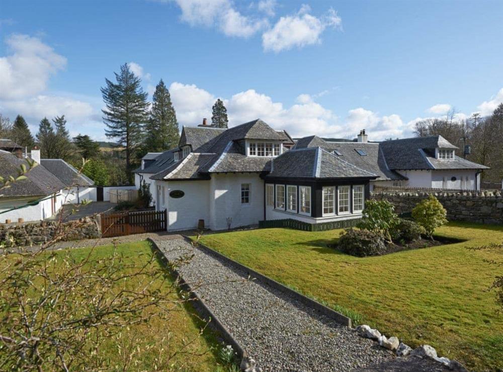Lovingly restored and very comfortably furnished in contemporary Scottish style at Glendaruel Lodge, 