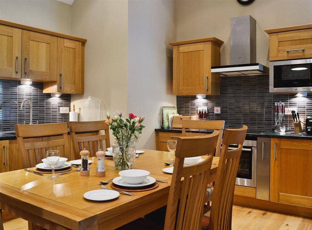 Open plan living/dining room/kitchen (photo 3) at The Byre, 