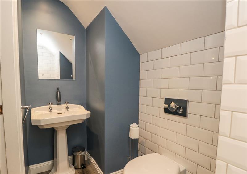 The bathroom at Home Farmhouse, Graythwaite near Hawkshead