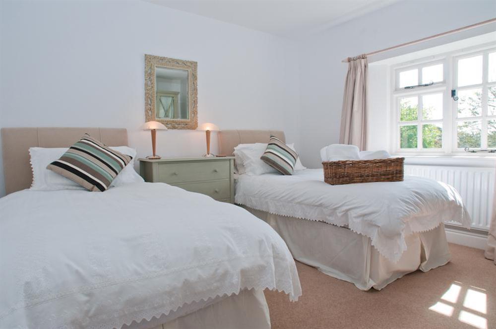 Twin bedroom at Homefield House in Nr Kingsbridge, Devon