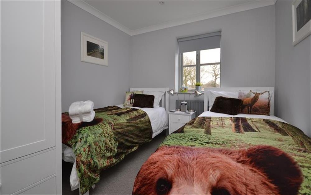 Twin bedroom (photo 2) at Homelands in Brockenhurst