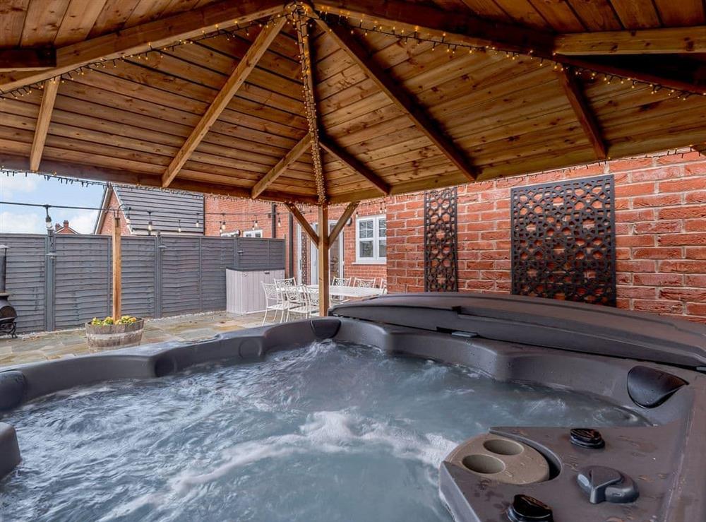 Hot tub at Honey Bee House in Woodhall Spa, Lincolnshire