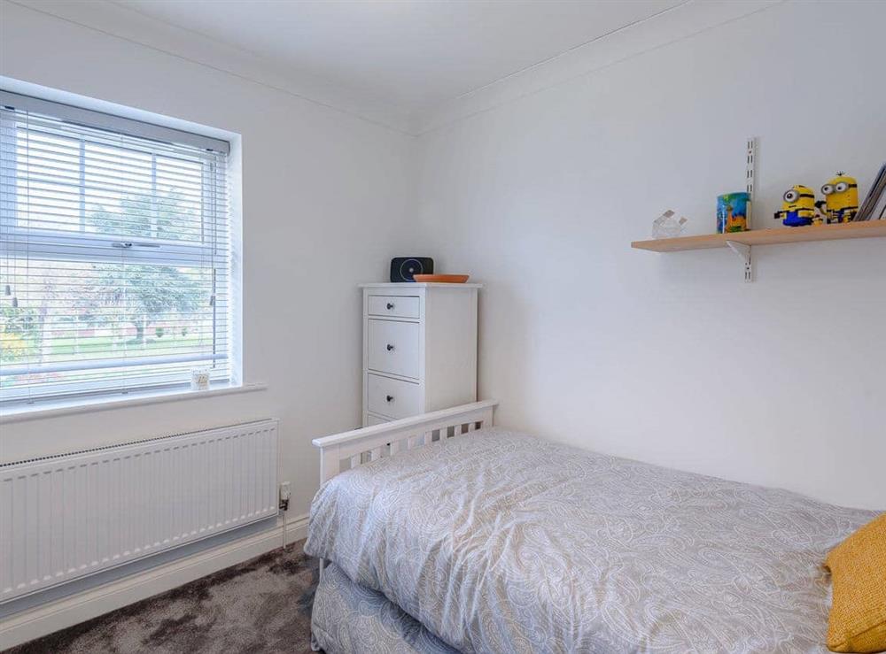 Single bedroom (photo 2) at Honey Bee House in Woodhall Spa, Lincolnshire