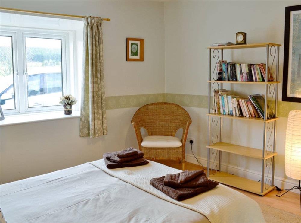 Double bedroom (photo 2) at Honey Cottage in Auchnarrow, near Tomintoul, Banffshire