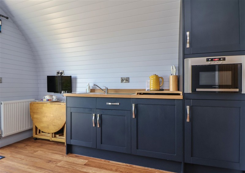 Kitchen at Honeypot Hideaways - Acacia, Higher Kinnerton