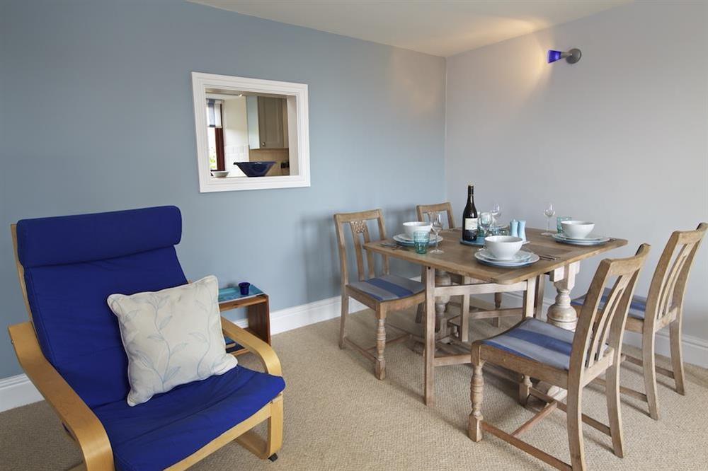 Spacious sitting/dining room (photo 2) at Honeysuckle Cottage in Bigbury, Kingsbridge