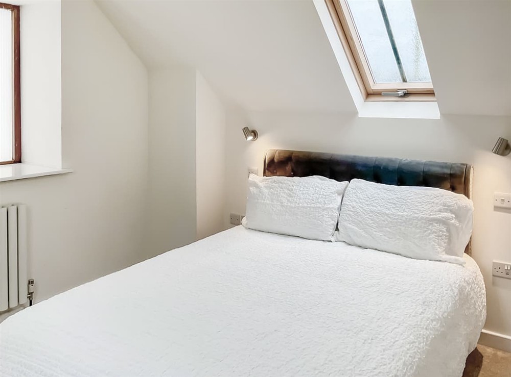 Double bedroom at Honeysuckle Cottage in Nettlestone, Isle of Wight